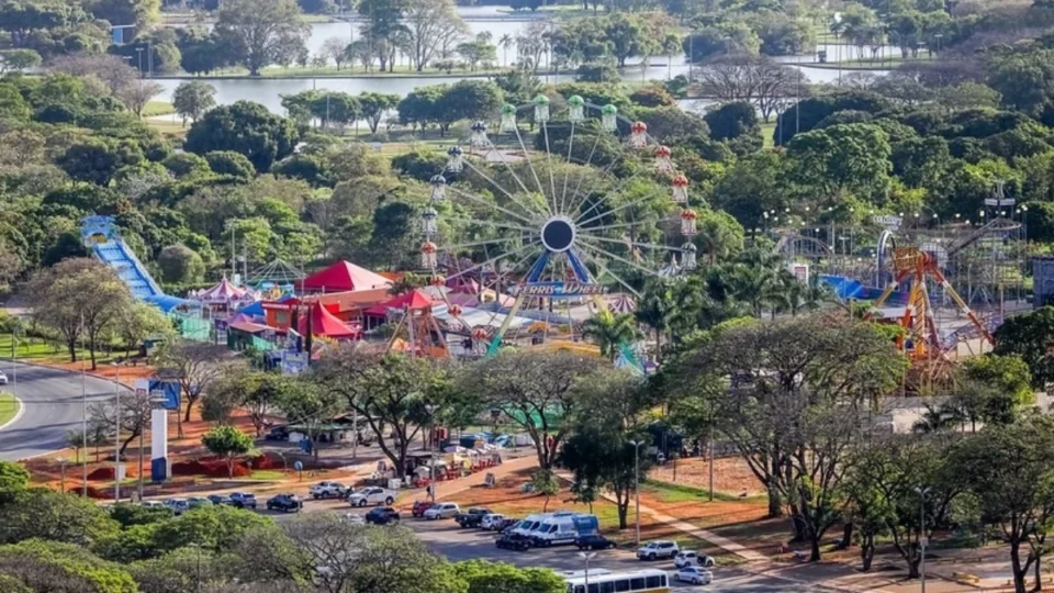 O que abre e o que fecha neste Dia do Trabalhador no DF