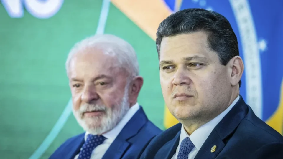 Veto da Dosimetria é fatiado e amplia tensão entre Senado e Planalto; entenda