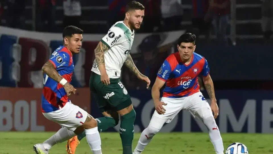 Palmeiras cede empate fora após dominar o primeiro tempo