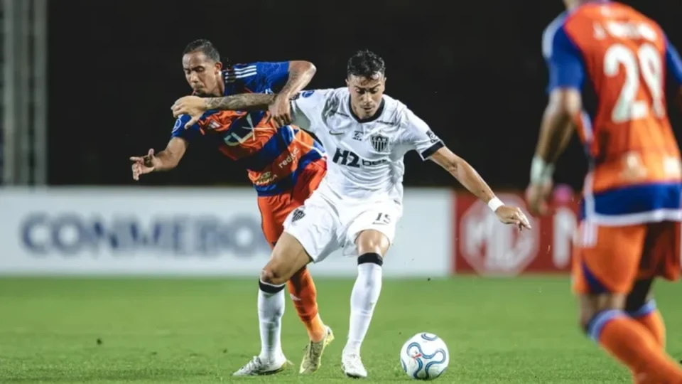 Atlético-MG sofre derrota inédita para venezuelanos em estreia amarga na Sul-Americana