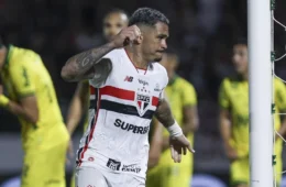 Luciano decide em Campinas e São Paulo dorme no G-4 após vencer o Mirassol
