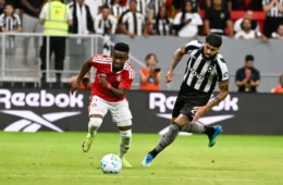Botafogo e Inter empatam em Brasília após segundo tempo eletrizante no Mané Garrincha