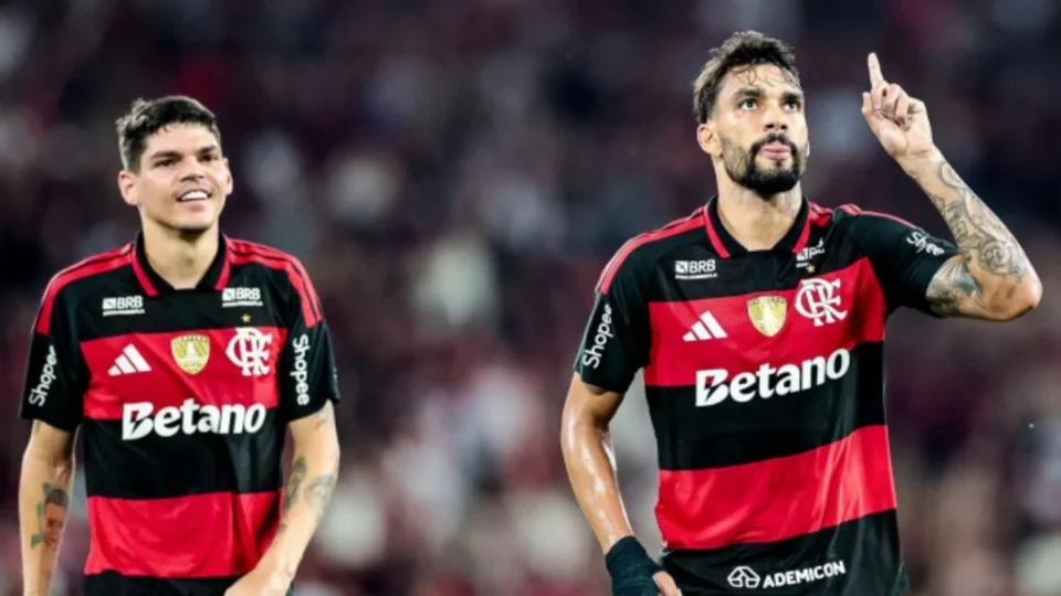 Com virada relâmpago, Flamengo bate o Santos por 3 a 1 no Maracanã