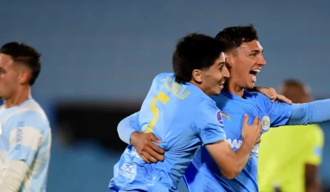 Grêmio desperdiça chances e sofre derrota para o City Torque em estreia no Uruguai