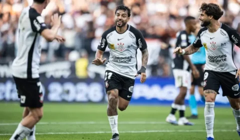 Corinthians segura pressão com um a menos e vence o Vasco em Itaquera