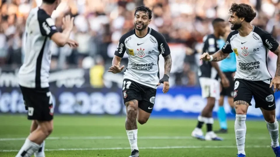 Corinthians segura pressão com um a menos e vence o Vasco em Itaquera