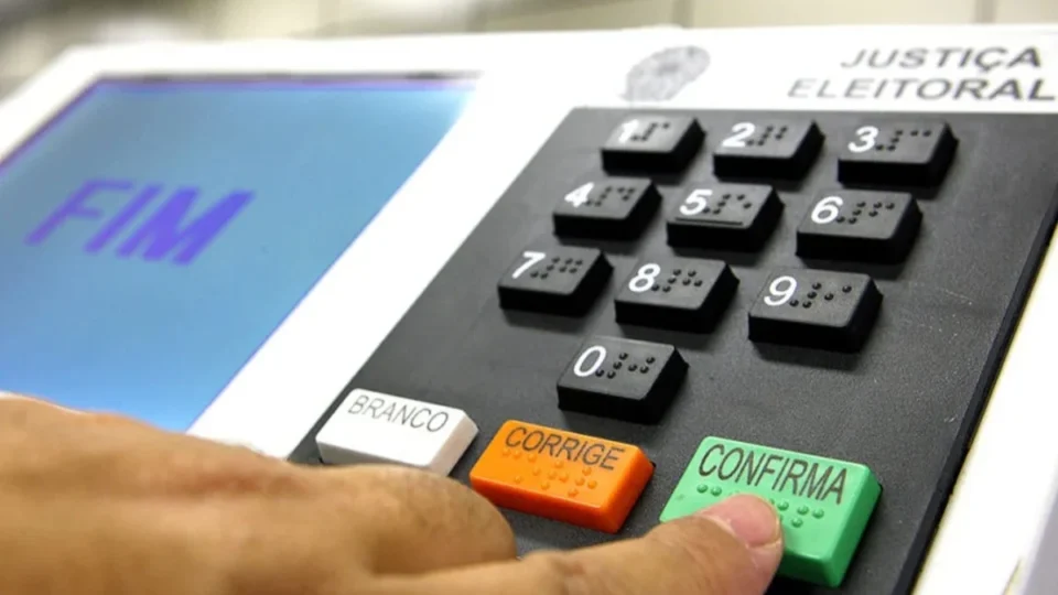 Prazo para regularizar título de eleitor termina em 6 de maio