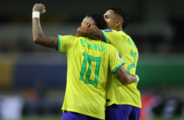 Seleção Brasileira inicia preparação para a Copa com chegada de Neymar e clima de confiança na Granja Comary