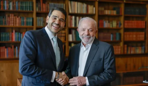 Em recado ao Senado, Lula insiste e anuncia que indicará Messias novamente ao STF