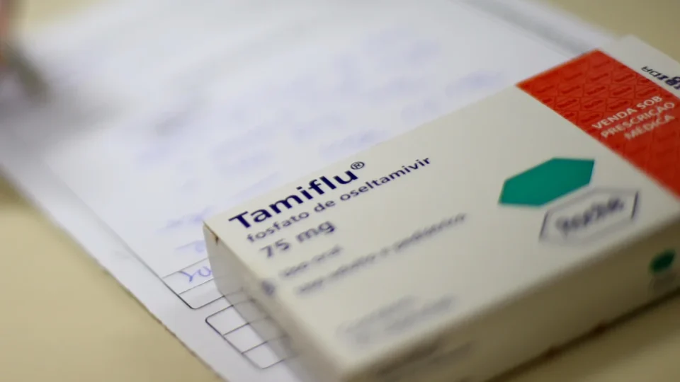 Tamiflu pode reduzir em até 52% as internações por influenza, apontam especialistas
