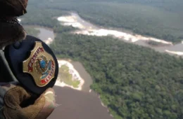 PF aponta elo entre Comando Vermelho, criptomoedas e “banco paralelo” em esquema milionário na Amazônia