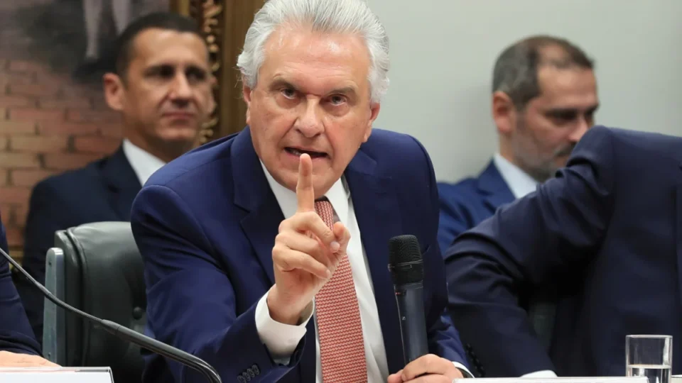 Caiado sobe o tom e mira novo Desenrola do governo: ‘cortesia com chapéu alheio’