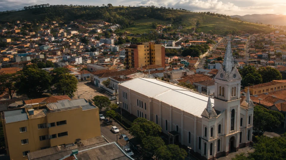 Justiça manda desocupar complexo industrial arrematado por R$ 13,5 milhões no sul de MG