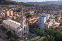 Prefeitura usa advogado em disputa de imóvel arrematado após pedido de empresa privada; caso levanta suspeita de conflito de interesses