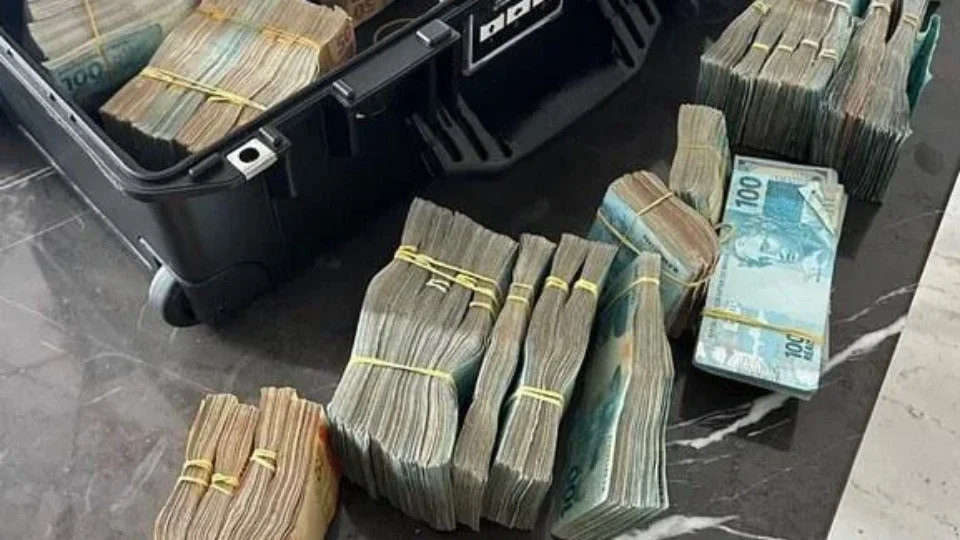 Polícia aponta que empresário da Saúde movimentou R$ 5,6 milhões com operadores do PCC
