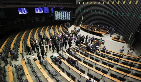 PL acusa PT de ‘hipocrisia’ em debate sobre fim da escala 6×1 e cobra apoio a jornada 4×3