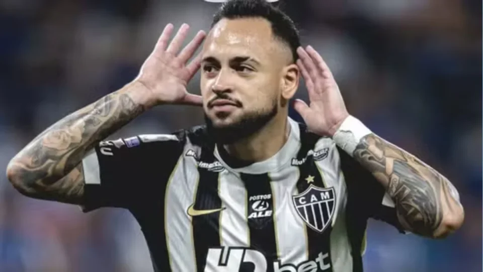 Atlético-MG domina clássico e vence Cruzeiro no Mineirão
