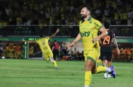 Mirassol vence Corinthians e surpreende no Brasileirão