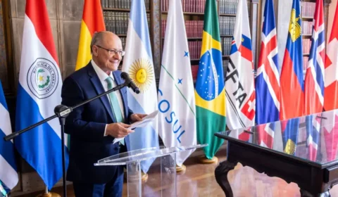 Brasil oficializa medidas para acelerar comércio no Mercosul