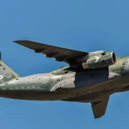 Embraer fecha venda histórica de aviões militares para Emirados Árabes