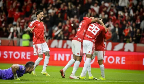 Internacional vence o Fluminense e se impõe no Beira-Rio