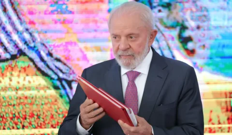 Pesquisa Meio/Ideia: Lula amplia vantagem sobre Flávio Bolsonaro no 2º turno