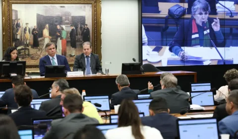 Comissão da Câmara aprova redução da maioridade penal para 16 anos em crimes hediondos