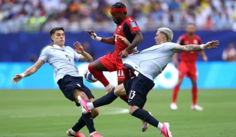 Uruguai tropeça diante de Cabo Verde e complica situação no torneio mundial