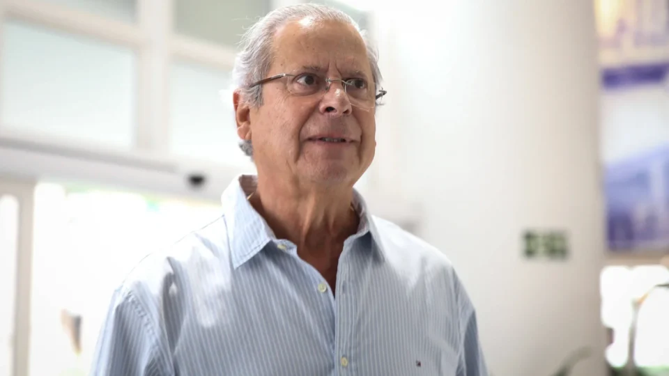 José Dirceu será entrevistado em programa de TV e deve falar sobre eleições, STF e futuro do PT