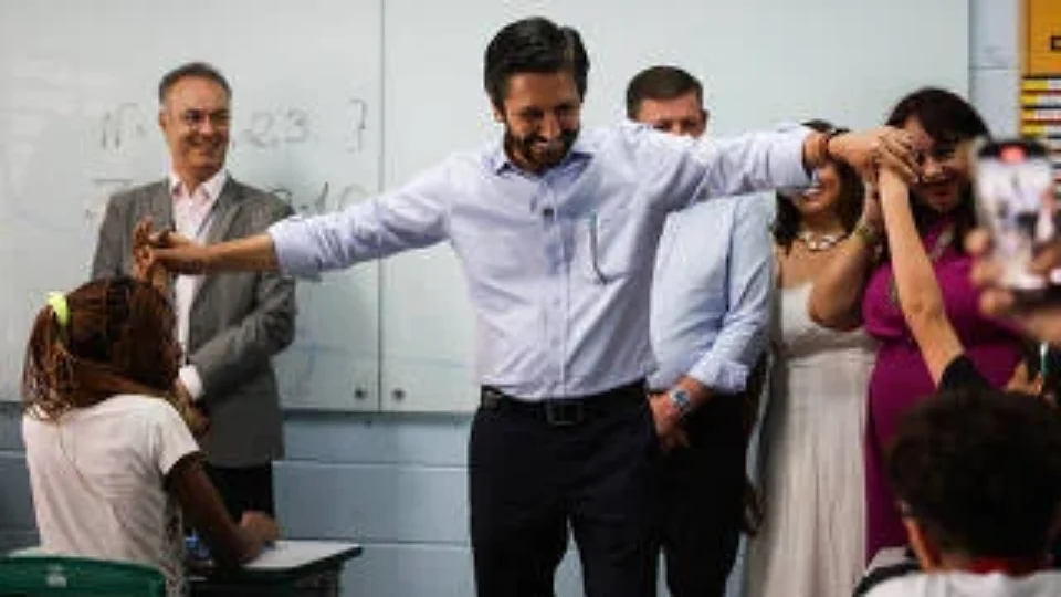 MP investiga repasse de R$ 468 milhões a professores de creches conveniadas em São Paulo