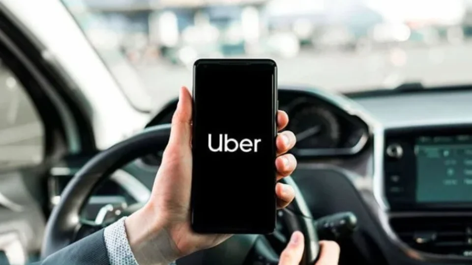 Uber muda regras do Black e Comfort em 2027 e pode tirar modelos populares das categorias premium