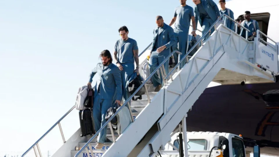 Seleção define premiação milionária antes de desembarcar nos Estados Unidos