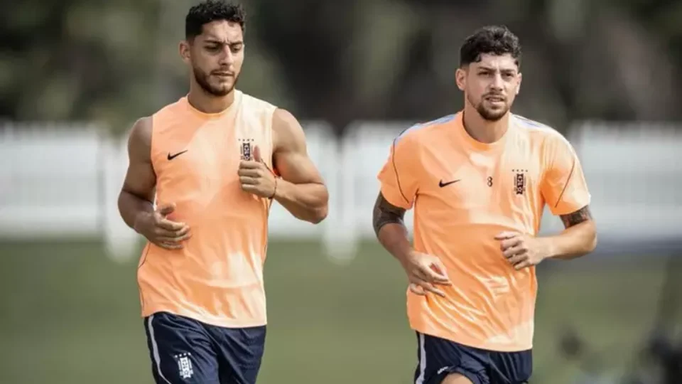 Jogadores do Uruguai se rebelam contra Bielsa antes de decisão contra a Espanha