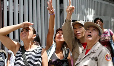 Venezuela registra novo tremor cinco dias após terremoto devastador e aumenta temor entre moradores