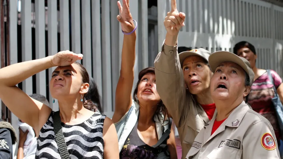 Venezuela registra novo tremor cinco dias após terremoto devastador e aumenta temor entre moradores
