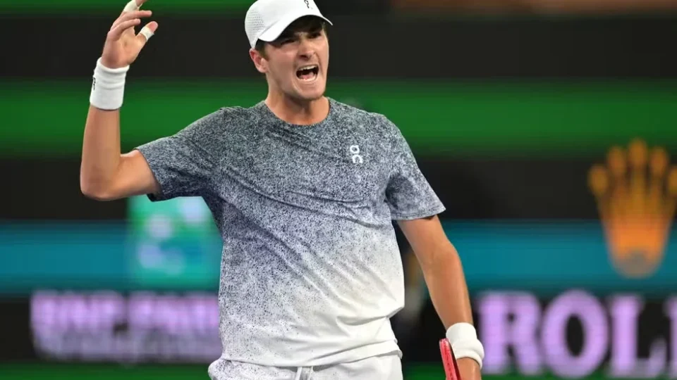 João Fonseca estreia em Wimbledon e demonstra confiança: “Estou me sentindo bem na grama”