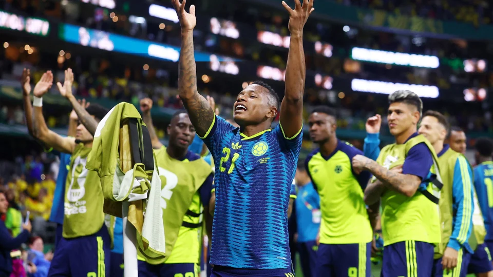 Colômbia joga por vaga antecipada no Mundial contra RD Congo