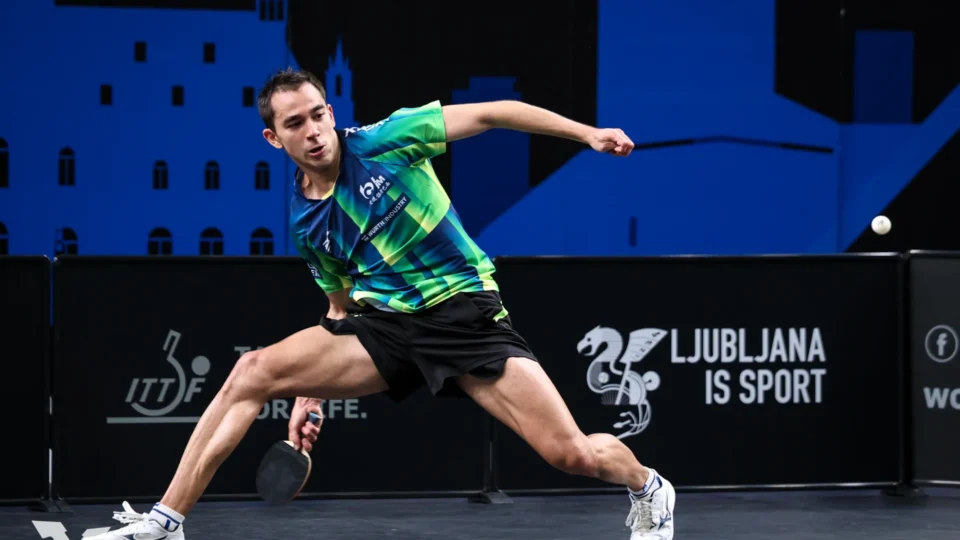 Calderano cai na final na Eslovênia e perde chance do tricampeonato em torneio mundial de tênis de mesa
