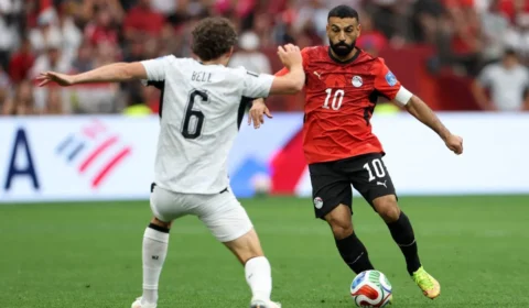 Salah decide, Egito vira sobre a Nova Zelândia e assume liderança do Grupo G