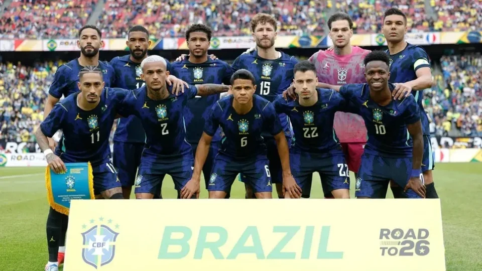 Pesquisa mostra que maioria dos brasileiros ainda não acredita no hexacampeonato da Seleção