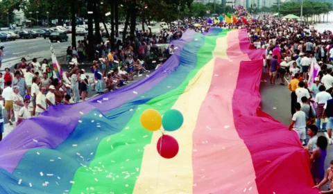Dia Mundial do Orgulho LGBTQIA+: conheça marcos da luta por direitos no Brasil