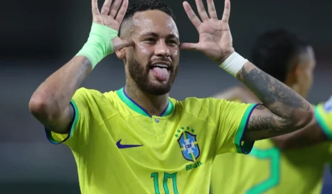 Neymar não viaja com a Seleção para amistoso contra o Egito e segue em recuperação