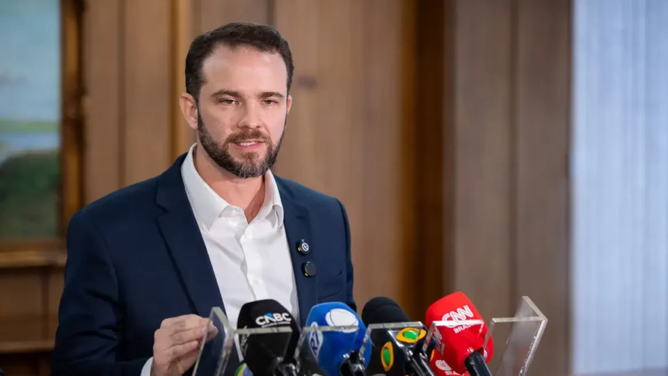 Governo lança ‘Desenrola Adimplentes’ com foco em trabalhadores informais e estudantes do Fies