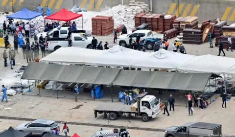 Porto na Venezuela vira necrotério improvisado após terremotos devastadores
