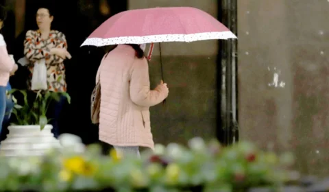 Ciclone extratropical muda o tempo e deixa semana chuvosa no Paraná; veja a previsão