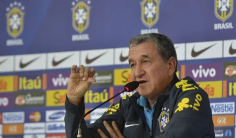 Carlos Alberto Parreira é internado no Rio de Janeiro para acompanhamento médico