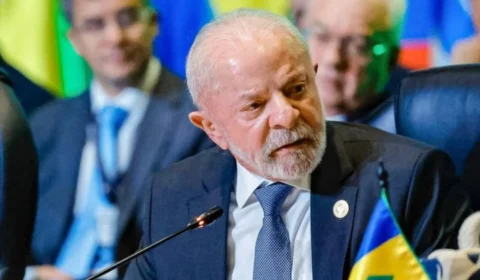 Lula confirma candidatura à reeleição em 2026 e defende “PIX Regional” no Mercosul
