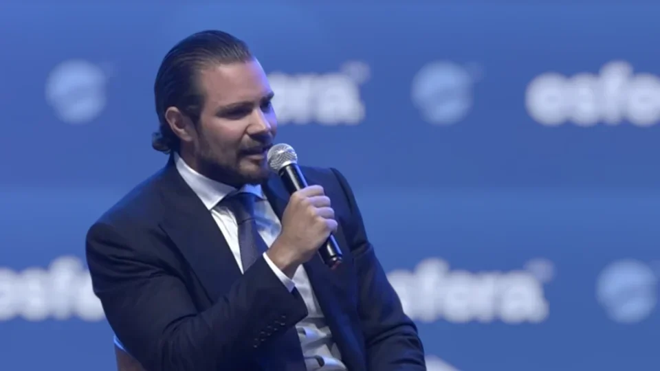 PF quer acionar interpol para rastrear bens de Daniel Vorcaro no exterior