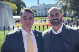 Flávio Bolsonaro classifica condenação de Eduardo no STF como ‘vingança’ e ataca Moraes