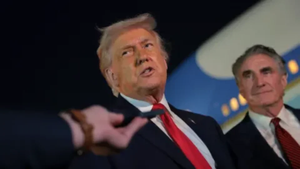 Trump ameaça atacar o Irã novamente e eleva tensão no Oriente Médio